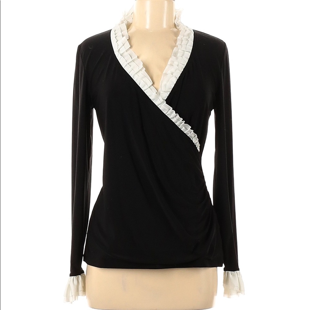 ✨ 2 for 45✨ 
Long sleeve top